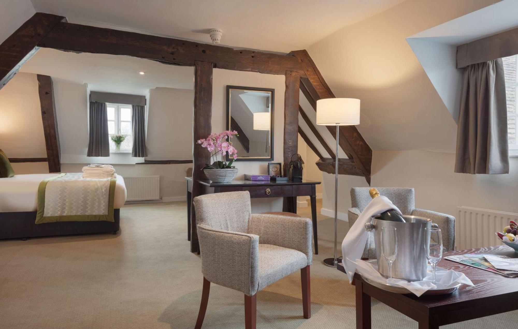 Albrighton Hall Hotel And Spa, A Member Of Radisson Individuals Shrewsbury Exterior foto