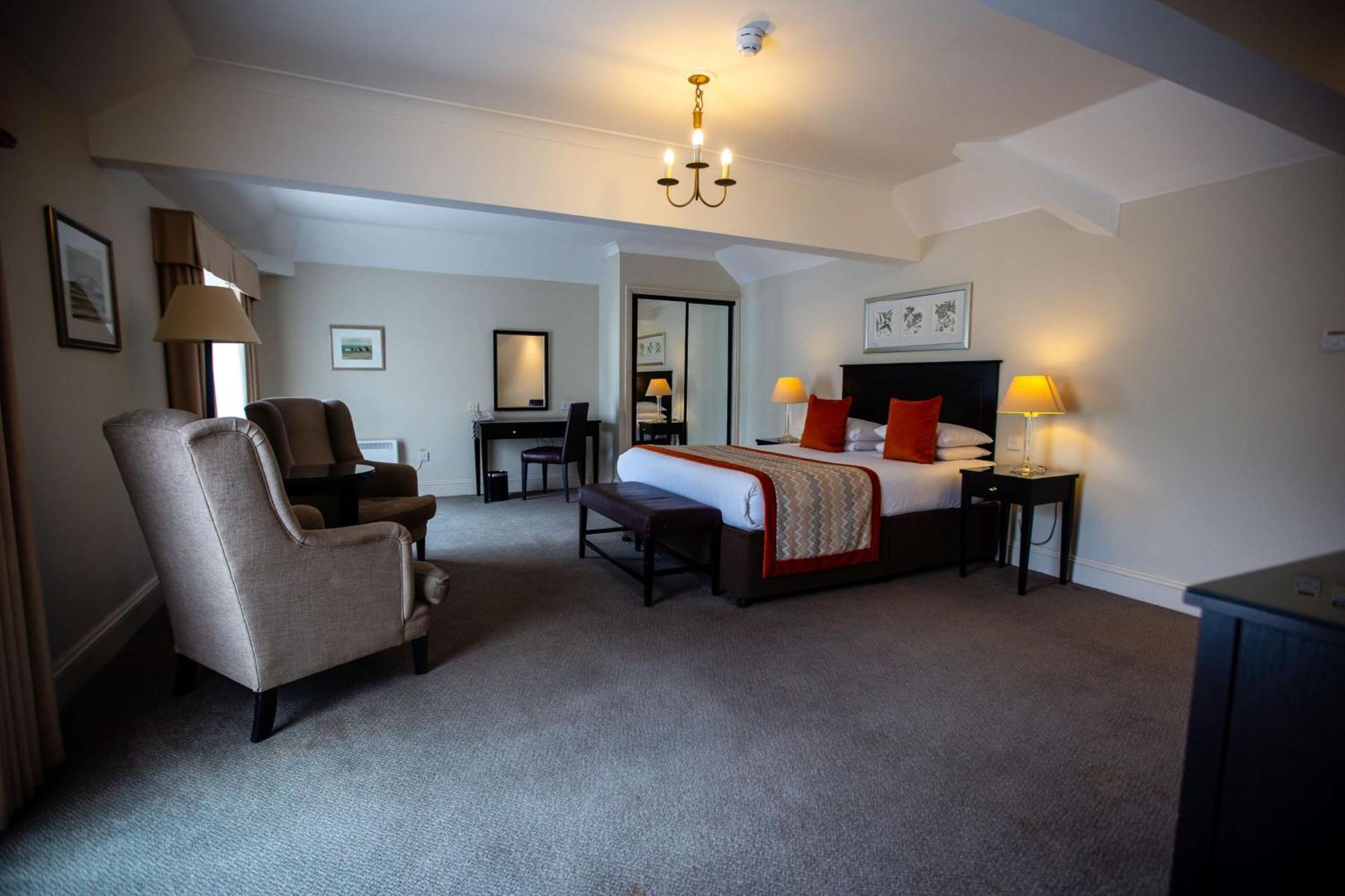 Albrighton Hall Hotel And Spa, A Member Of Radisson Individuals Shrewsbury Exterior foto
